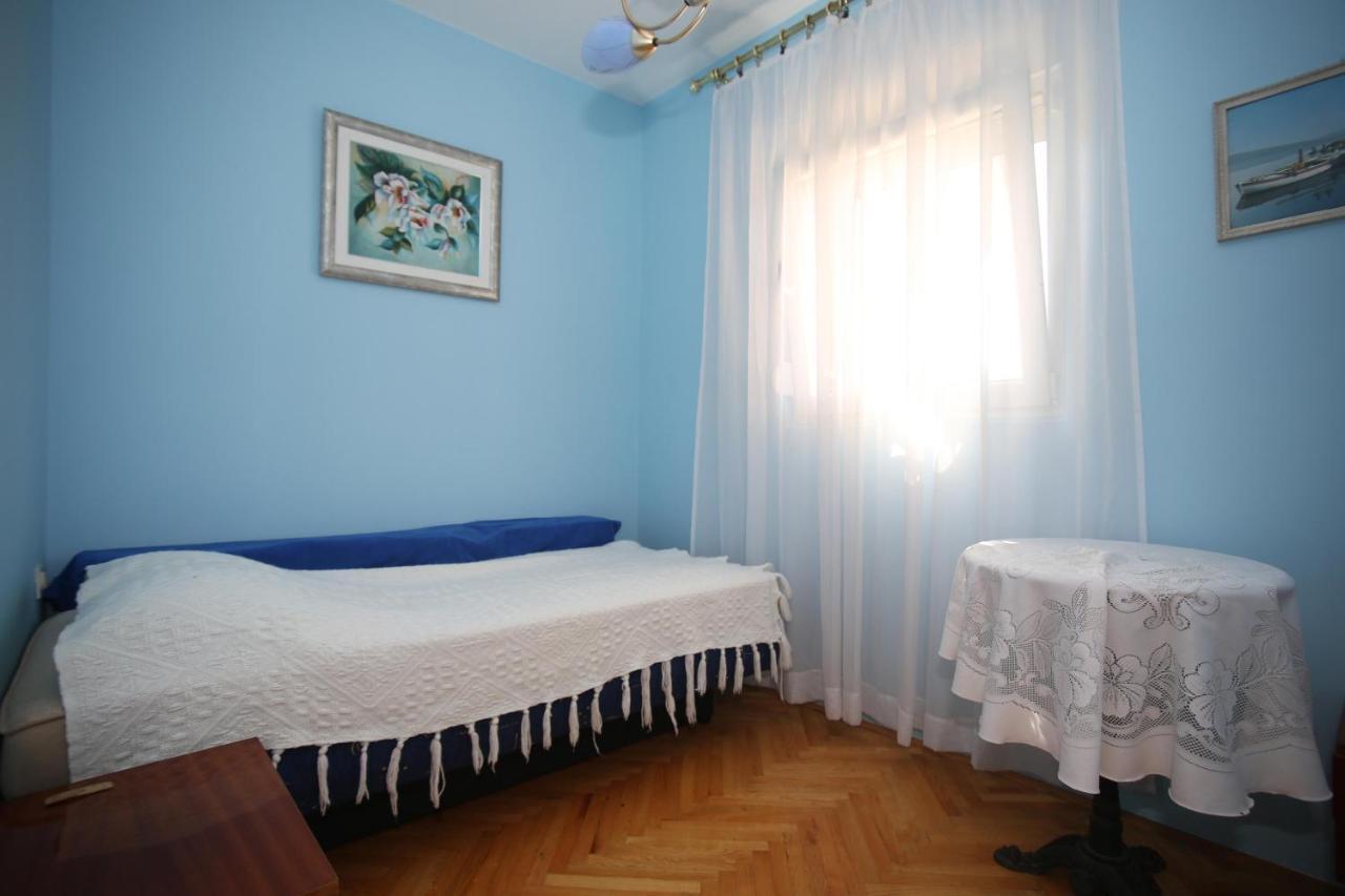 Apartment Michelle Бибине Екстериор снимка